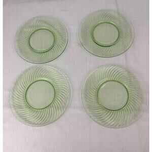 VTG 4 PC Green Depression Glass Swirl Pattern 8" Plates Uranium GLOWS